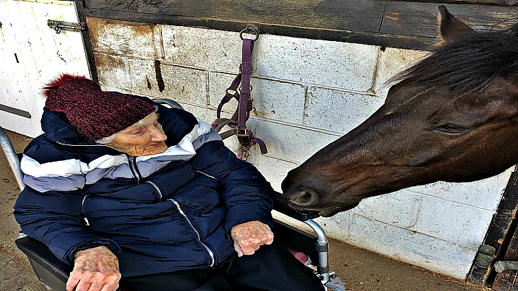 A 92-Year-Old Great Grandma's Inspiring First Ride: A Legacy of Love and Fearlessness 2 92-Year-Old